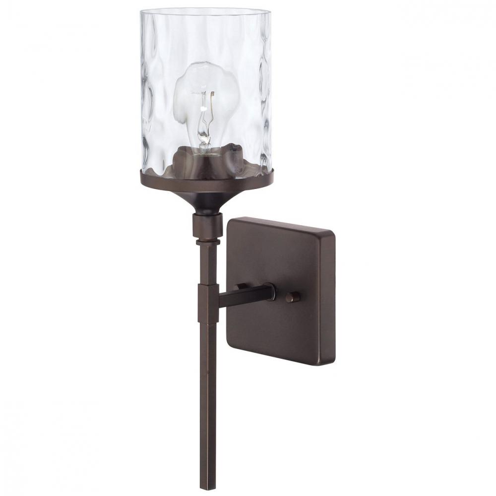 1 Light Sconce